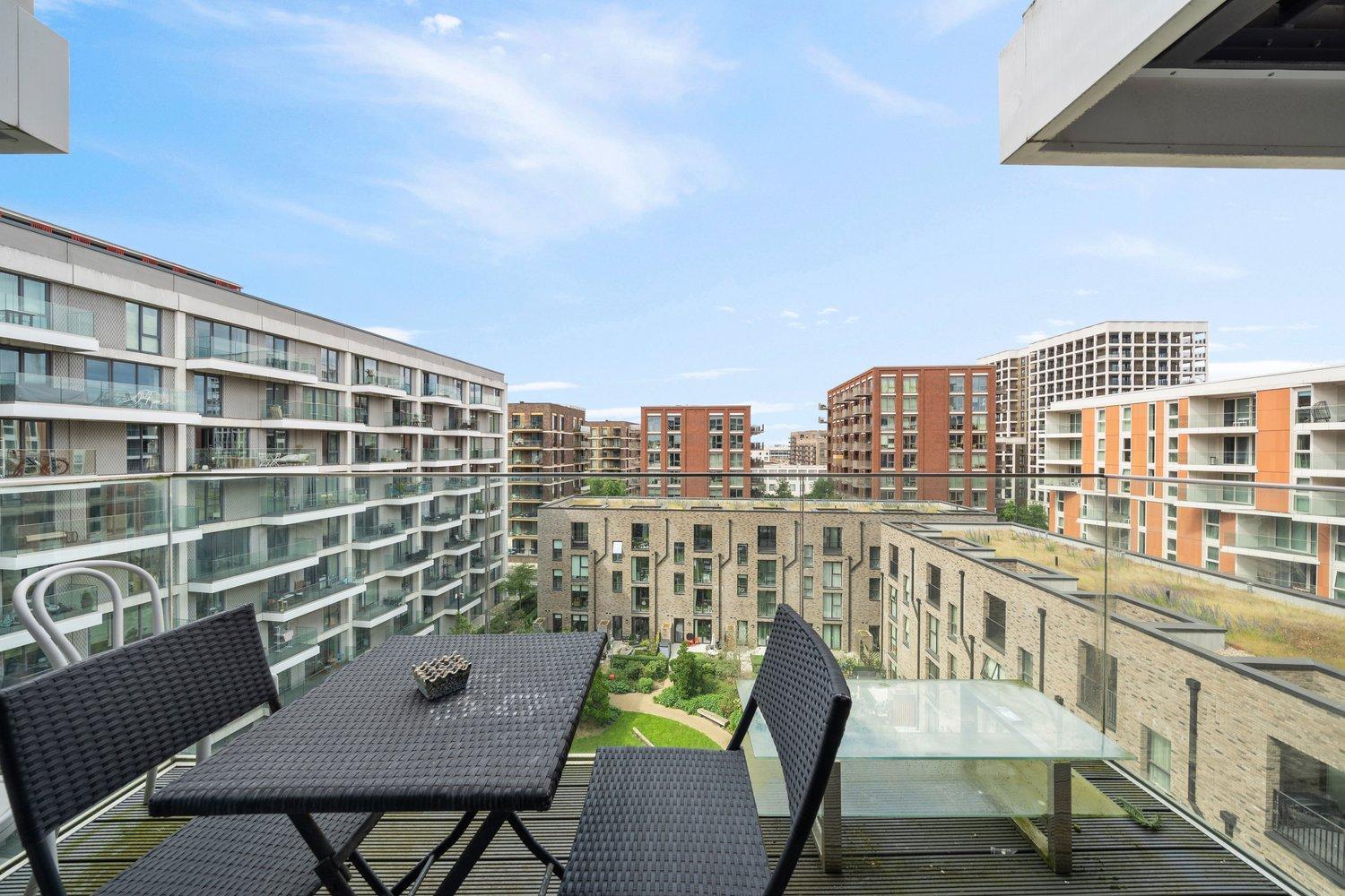 Royal Docks 1 Bedroom * London